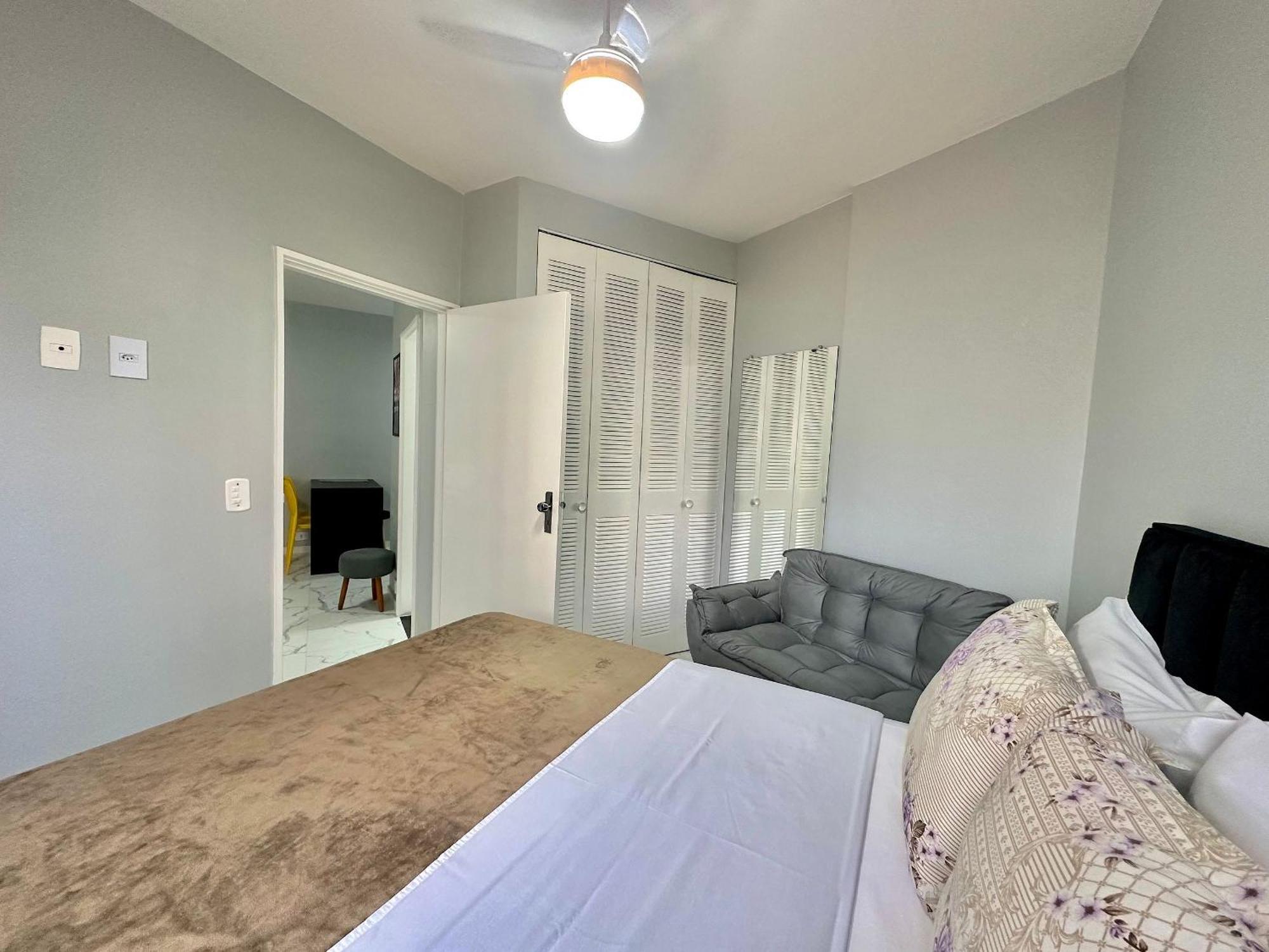 Moema Studium Reformado C/ Garagem Apartamento *